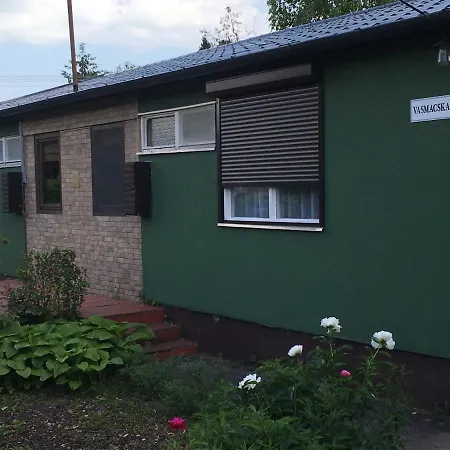 Vasmacska Nyaralohaz Holiday home